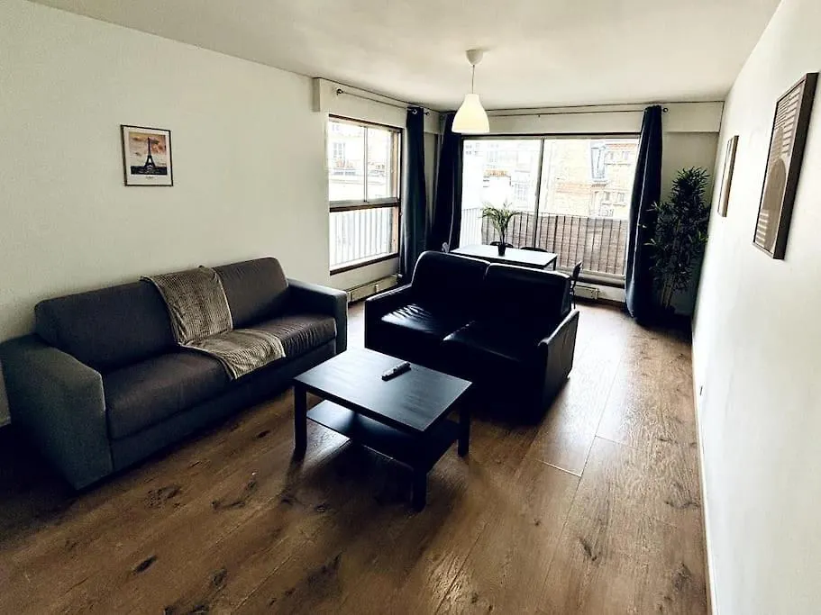 Appartement Felix Faure Paris Apartment